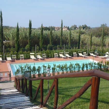 Casa Vacanze "Casale Al Pino" Riparbella Exterior foto