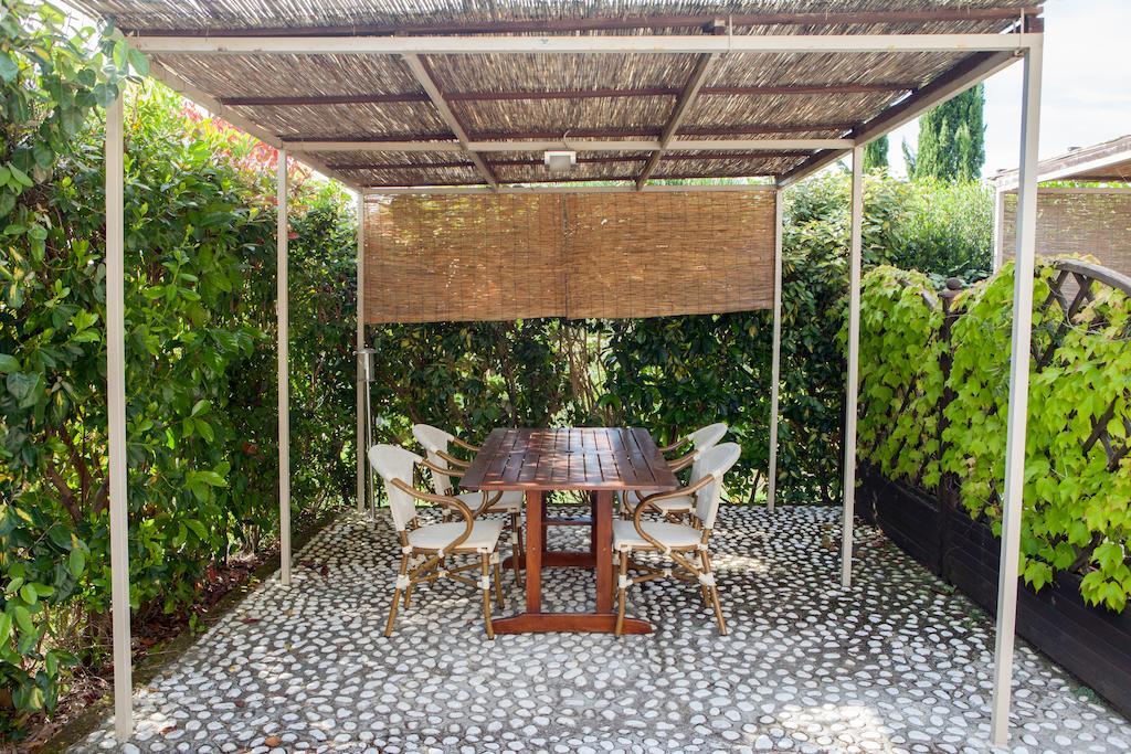 Casa Vacanze "Casale Al Pino" Riparbella Zimmer foto