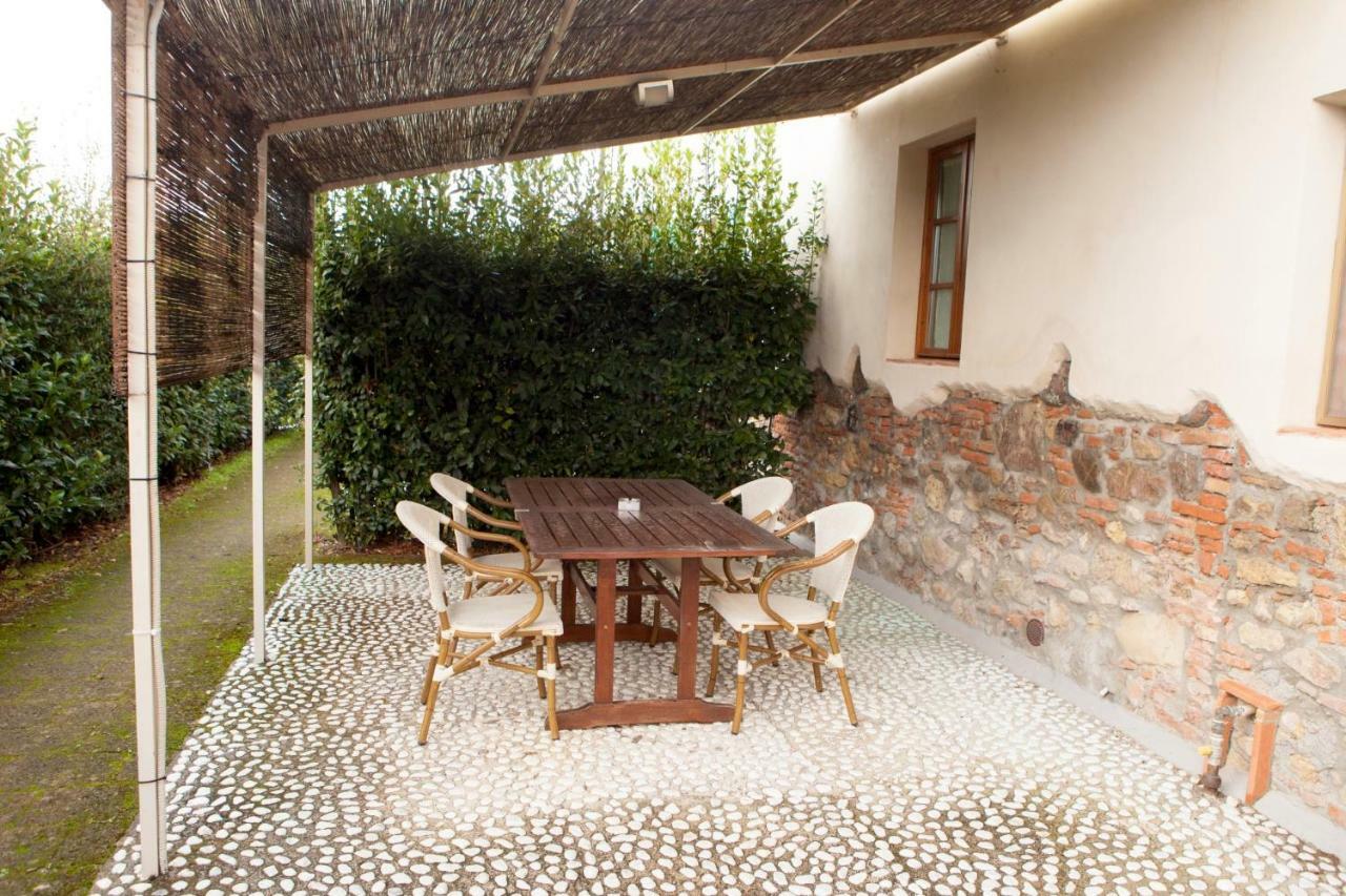 Casa Vacanze "Casale Al Pino" Riparbella Exterior foto