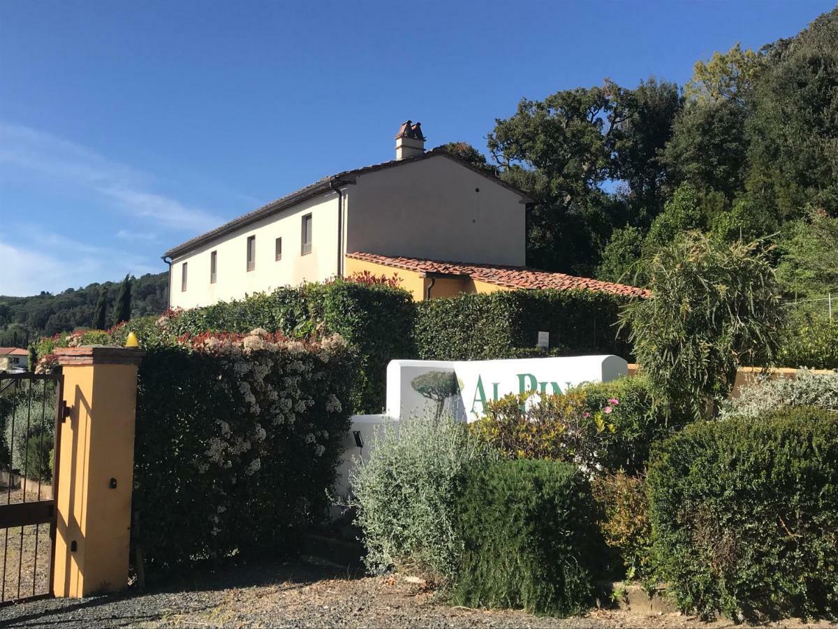 Casa Vacanze "Casale Al Pino" Riparbella Exterior foto